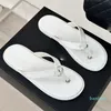 Designer Thongs Women Slipper Flat Low Heel Flip-Flops Black White Cowhide Silk Slingbacks Sandal Mules Slip On Vintage Platforms Casual Raffia