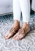 Kvinnors sandaler tofflor designer skor fashionabla slem-färgad utomhusplattform klassiska klämda strandskor tryck charmig öppen tå flip flop platt casual skor