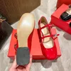 Tasarımcı Vivier Bale Ayakkabı Elmas Düğme Topuklar Nitelik Kadın Buket Kırmızı Elbise Pompalar Çivili Dipler Bayanlar Kadın Elbise Yüksek Topuklular Premium Beyaz Elbise Ayakkabı