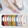 Chaussettes de chaussettes Fruit Broderie invisible à bouche peu profonde Silicone Silicone sucrée Coton mince d'été.