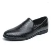 Zapatos informales Hombres Slip de cuero en los negocios de bodas zapatos Oxford Black Outdoor Platform