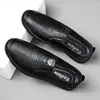 Casual skor äkta läder män loafers bekväma mäns körlägenheter man krokodilmönster manliga mockasiner
