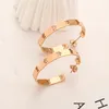 Ohrringe Schwarze Vintage Boutique Ohrringe Frühling Neue Roségold geplattet Clip Ohrringe Geburtstagsgeschenk Hochqualität Edelstahl Keine Änderung Farbe Damen Ohrringe