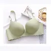 Soutien-gorge sexy serre de soutien-gorge sans fil One pièce soutien-gorge respirant ramasse le soutien-gorge de poussée vers le haut adapté aux sous-vêtements pour femmes