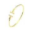 Bracelet pour femmes en cristal de haute qualité à la mode et polyvalent simple doublé avec des femmes fraîches avec un tiffani commun