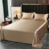 Set di biancheria da letto Lettiere in raso di lusso con lenzuola piatti lungo le copertine di letti di fascia alta con letti a colori solidi ad alta densità J240507