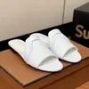 Designerskor tofflor Slides Flat äkta läder Mutil Färg Kvinnors lyxvarumärkesfabrikskor med låda