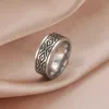 Hochzeitsringe Skyrim neuer Vintage Blumenring Edelstahl Casual Finger Rings Party Schmuck Engagement Jubiläum Geschenk für Männer Frauen Frauen