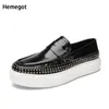 Lässige Schuhe weißer Soled genauerte Slipper für Männer Cowide Black Platform Slip-on Herren bequem atmungsaktiv