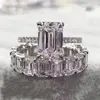 Luxus 100% 925 Sterling Silber erzeugt Emerald Cut Diamond Hochzeit Engagement Cocktail Frauen Moissanite Band Ring Fine Schmuck 201006 248H