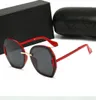 568 Dames gepolariseerde zonnebril HD UV400 Zwarte lenzen Rood PC -frame mode ovaal gezicht kanaal heren zonnebrillen rijden vakantie des3693870