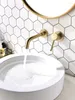 Смесители раковины в ванной комнате медная встроенная настенная мыть бассейн и холодный кран круглый вращающийся сопло