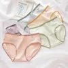 Culotte de femmes 5pcs / set coton sous-vêtements mignons bec filles slips respirants sous-pants féminins lingerie en dentelle sexy m-xl