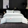 Set di biancheria da letto bianco elegante set di biancheria da letto machino di lusso machine coperta per trapunta di qualità per camera da letto e cuscino J240507