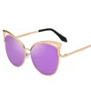 Vintage Cat Eye Women Houl -out Sonnenbrille Marke Designer Pink Sun Gläser Metall Rahmenspiegel Objektiv heiße Augenwear Luxus Modetöne UV400