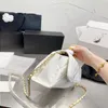 Kvinnor Caviar Tiny Flap Bag högst upp i bearbetningen av läder som syrar Diamond Crystal Luxury Handbags Crossbody Designer Väskor C WXUD