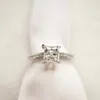 Princess Cut 0 6ct Lab Diamond Ring Real 925 Sterling Silver Engagement Band de bandes de mariage pour femmes Bijoux de fête de charme nuptiale 252Q