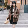 Cuero para mujeres primavera otoño otoño fresco chaqueta de bombardero marrón de gran tamaño para mujeres diseñador de calle unisex ropa 2024