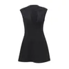 Casual jurken Sexy Deep V Neck Mini Dress Women Black Mouwess Suit 2024 Party Vestidos Simple Fashion Niped Taille Slim Short