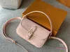 Sac à corps crossbody de créateur de sacs à main rose pour femmes authentique baguette en cuir diane sac à bacs en bosses en pendrier