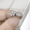 Estudação 3/5mm Brincos de diamante de mosonita com certificado GRA 925 Flor de prata esterlina em forma de flor adequada para jóias requintadas para mulheres q240507