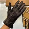Rękawiczki designerskie dla kobiet klasyczne kratę męskie luksusowe rękawiczki zimowe ciepłe rękawy na palce podgrzewane dłonie moda oryginalna skórzana rękawiczka
