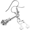 Gift des boucles d'oreilles en peluche pour les mélomanes Remarque Pendant le pendentif Asymétrique Drop Women Alliage décoratif miss