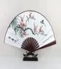 Vintage składany wentylator dłoni Tradycyjne rzemiosło dekoracyjne chińskie malarstwo wentylatorów duży bambusowy jedwabny fan dla mężczyzn 1PCS3983906
