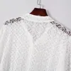 Abiti casual Summer Bohemian Lace Shirt per donne Abito da spiaggia a manica lunga Coperchio da spiaggia elegante Tunica bianca