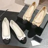 Scarpe designer scarpe abiti da donna primaverile autunno 100% in pelle danza da ballo scarpe formali di moda donna flat barca scarpa da scarpa da scarpa da calza