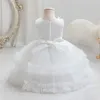 Flickans klänningar sommar nyfödda barnkläder Butterfly Baptist Bridal Dress Girl Carnival Evening Wedding Vest 1-3yrl240508