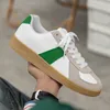 Kör tyska armétränare retro casual män kvinnor skor dhgate utomhus sneaker svart vit grå lekplats stor storlek eur 36-44 io01