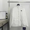 Kadın Ceketler Tasarımcısı 2024 İlkbahar/Yaz Ters Üçgen Güneş Koruma Giysileri Nefes Alabaç Ceket 3obk