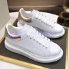 Designer di lusso Sneaker Scarpe casual Spessale Bianco Spesso Bianco Vero Real in pelle Suezzo in pelle Sueme da donna Espadrilles Flat pizzo di alta qualità Taglia 35-44 T58