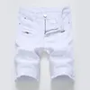 Sommarmens jeans shorts veck och hål dekorerade shorts män blå vit svart blå röd denim shorts 240507