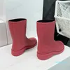 Hoogwaardige Designer Rain Boots Dames Dikke Heel Dikke Sole Short Boots Fashion Damesheren Rubberen laarzen Waterdichte antislip lange buis