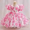 Robes de fille Présence de fleur préscolaire Mesh bulle à manches courtes Robe princesse v-bow Decoration Sweet Holiday Style Seaside Camping # M139L240508