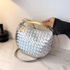 Les magasins sont à 85% de réduction sur le sac Cross Cross Body Sier Woven Woven Handbag Fashion Niche Dîner Wedding High Sense3Gyz