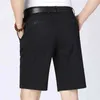 Shorts masculins Summer confortable Mentes pour hommes 100% coton Shorts hommes kn longueur banc de planches classiques shorts de plage masculine pantalon court y240507