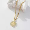 Colar cruzado de moeda redonda de alta e versátil de luxo de luxo com zircão de cobre 18k Chain de casaco de ouro para homens