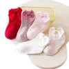 Chaussettes pour enfants Pudcoco Toddler bébé fille chaussettes de cheville douce chaussettes en coton mince chaussettes d'été avec arcs pour nourrissons 0-3t