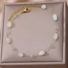 Bracelets à charme cheville de pierre en pierre d'opale blanche pour femmes couleurs dorées bracelet de cheville en acier inoxydable Nouveau accessoires de plage d'été bijoux