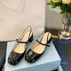 2024 tacchi pompa scarpe da design di design di lusso da donna scarpe da sposa con bo.