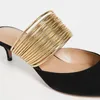 Chaussures habillées Pumps pour femmes Black Med Kitten Talons en daim pointu à orteil pointu sur mules Gold Cords grandes taille 40 41 Fashion Mode Shofoo