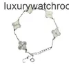 Bracelets de bijoux haut de gamme Vancleff pour femmes Sterling Silver Four Leaf Clover à cinq fleurs Laser Bracelet Femme Luxur