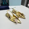 Sangle de piste Sandales Sandales Designer Fashion Dames Sexy Gold Holiday Gladiator Sandals Marque Feme