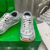 Designer Casual Chores Men Flow Runner en nylon et en daim Lacet Up Sneaker avec une tige douce et des vagues en caoutchouc miel