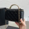 Designer Women Cosmetic Box Brand Designers Shoulder Bag Bags Handle Luxurys Quilted Trunk Paris Handbags Lady Caviar Leather With Case Dmvq