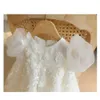 Abiti da battesimo battista ad alta vita vestito principessa bianco bambino di compleanno bambino fiore fiore di comunicazione personalizzata Q240507