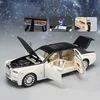 Diecast Model Cars 1 24 Rolls Royce Phantom Alloy Car Model Die Cast Metal Toy Luxury Car Model with Star Top Sound and Light Childrens Giftl2405